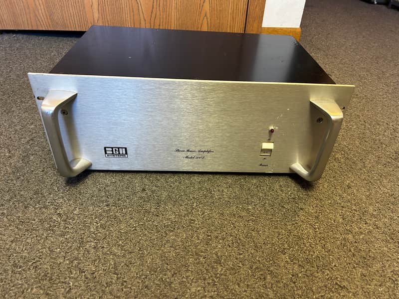 BGW Stereo Power Amplifier Model 500D image 1