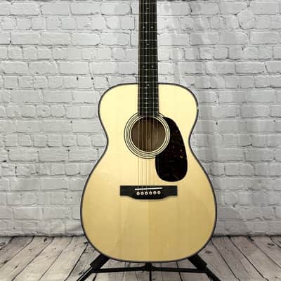 Martin Custom Shop 00 14-Fret Birdseye Maple - 2025 image 1
