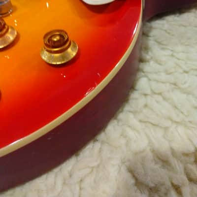 Epiphone 2010 Les Paul Traditional Pro Ltd Ed Cherry Burst w/Gibson Padded Bag image 12