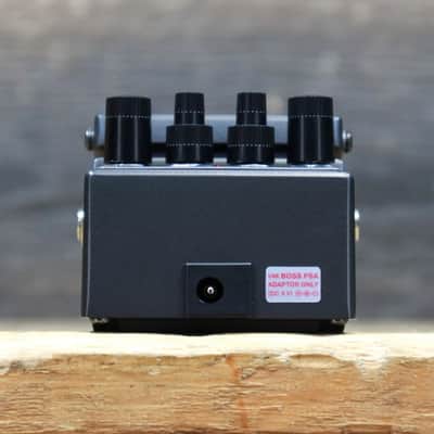 Boss MT-2 Metal Zone Distortion 3-Band EQ Wide Range Distortion Effect Pedal image 8