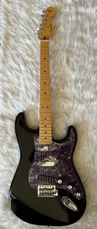 Fender Stratocaster with Seymour Duncan image 1