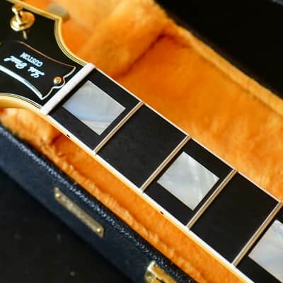 7.8lb! Gibson Custom Shop M2M Chambered Les Paul Custom Heavy Antique White 2025 image 18