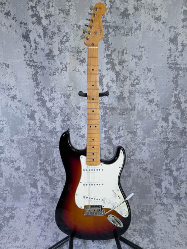 Fender American Standard Stratocaster 2012 - 3-Color Sunburst image 1