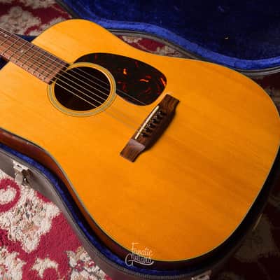 Martin Guitars D-18 1966 - Natural #216327 Second Hand image 4