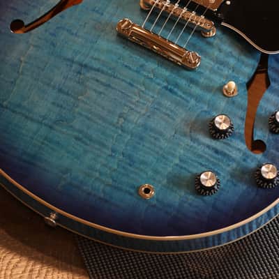 2023 Gibson ES-335 Semi-Hollow Electric Guitar Figured Blueberry Burst + OHSC image 5