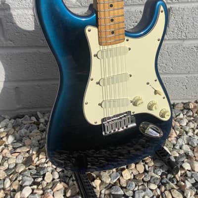 Fender Strat Plus Deluxe Electric Guitar | Reverb