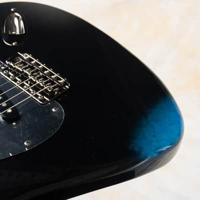 Fender FINAL FANTASY XIV STRATOCASTER image 3