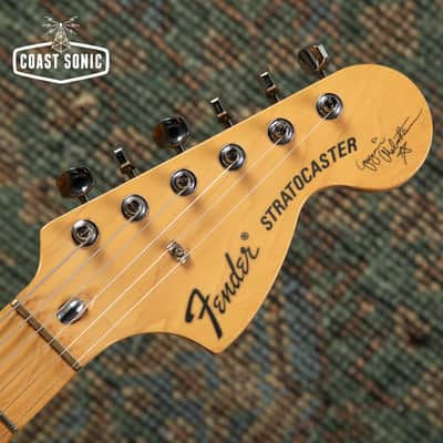 1994 Fender Yngwie Malmsteen Stratocaster ST72-140YM Premium series made in Japan MIJ w/case image 11