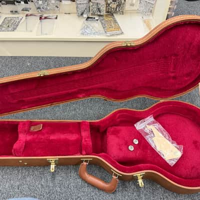 Gibson Slash "Victoria" Les Paul Standard 2022 - Goldtop image 9