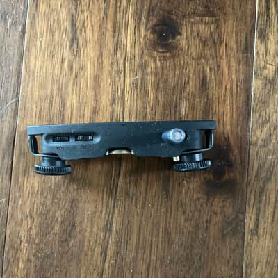 Schertler M-AG 6 - Black with S mic image 2