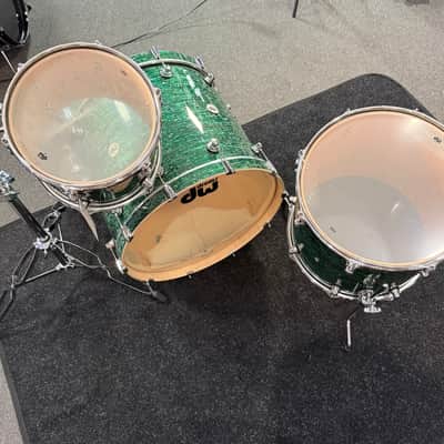 ~RARE!~ DW Design Series 3-Piece 12/16/22 Drum Kit Set in Green Strata FinishPly image 11