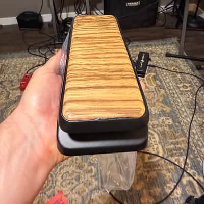 Dunlop DVP5 Volume (X) 8 Pedal 2021 - Present - Black image 3