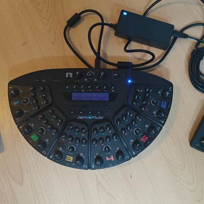 JamHub TourBus 7-Section Silent Rehearsal Studio System with Recording image 4