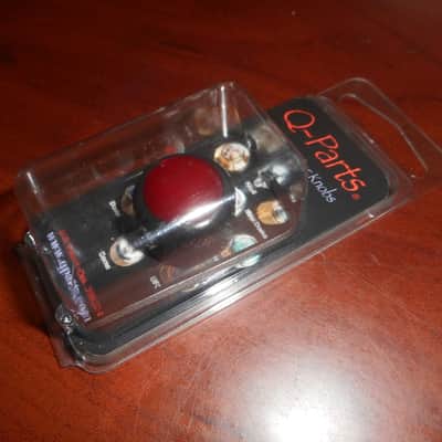 Q-Parts Dome Knob - RED PEARL ON DARK BLACK, KDBD-0150