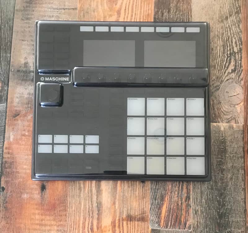 Native Instruments Maschine MK3 + Decksaver Cover – Good Working Condition image 1