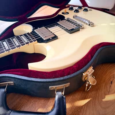 Gibson Les Paul Custom Shop VOS 2011 - Alpine White / Gibson SG / COA / Leather Strap / String Joy / Ernie Ball image 5