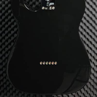 Fender Player Telecaster with Maple Fretboard 2022 - Black image 6