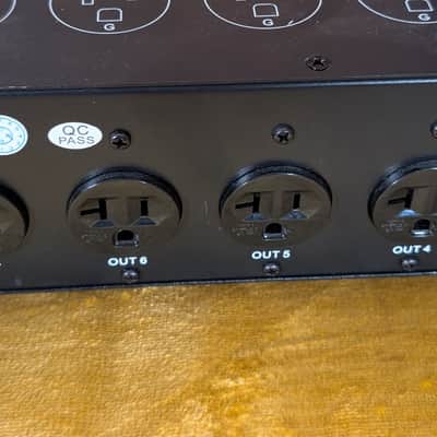 Pyle PS900 Audio/Video AC Power Conditioner Black/Blue image 7