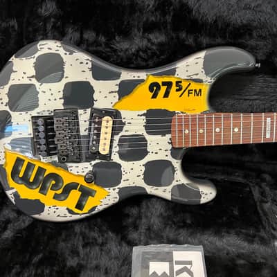 Kramer Baretta I 1989 Kline Graphic Vintage USA made w/OHSC and Paperwork.  Super fast neck amazing. image 2
