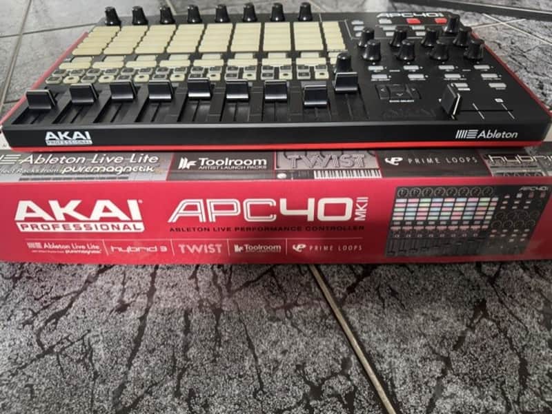 Akai APC40 MKII image 1
