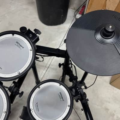 Roland TD-07KV V-Drum Kit with Mesh Pads 2021 - Black image 3