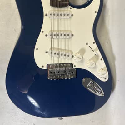 Squier Affinity Series Stratocaster with Rosewood Fretboard 2014 - 2016 - Lake Placid Blue image 4