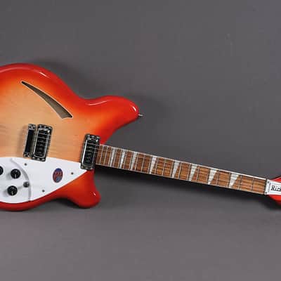 Rickenbacker 360 Fireglo 2025 Bild 4