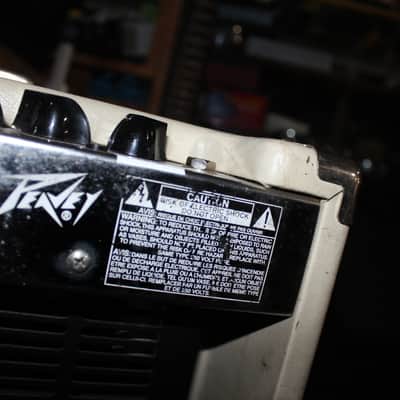Peavey Classic 30 II/30 Watt 1 X 12" Tube Amp Combo (White Tolex) on Wheels image 14