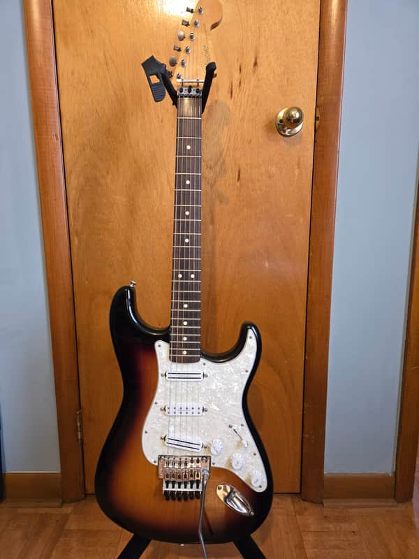 Fender Dave Murray Artist Series Signature Stratocaster 2015 - Present - 2-Color Sunburst image 1