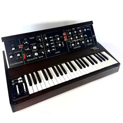 Moog Minimoog Model D 44-Key Monophonic Synthesizer 1971 - 1982 - Black / Wood image 2
