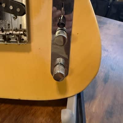 Fender Telecaster with Maple Fretboard 1970 - 1975 - Blonde image 3