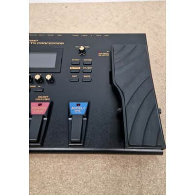 Boss GT-100 - Multi-Effects Pedals - Excellent w/ Soft Case & power supply image 5