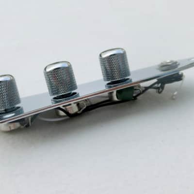Jazz Bass Pre-wired Control Plate by Budreau Guitars image 4