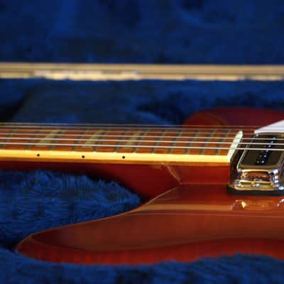 Rickenbacker 360 1983 - cherry sunburst image 22