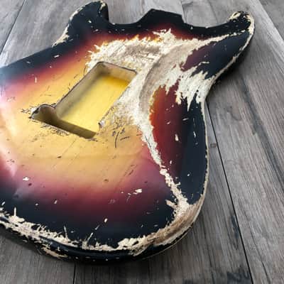 FRANCHIN Mercury guitar body Heavy Relic Aged 3-Color Sunburst 100% Nitro Lacquer SSS Poplar Stratocaster-Strat-S-Style Made in Italy - Stock piece #23370826 image 12