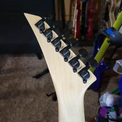 Jackson "Custom Rhinestone" JS32 King V Gloss Black 2019 image 11