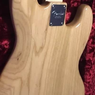 Fender Jazz bass Nat. image 7