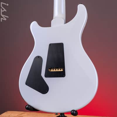 PRS Custom 24 Quilt Artist 1-Piece Top Indigo with White Back image 9