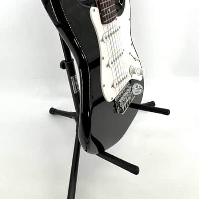 Squier Stratocaster Mini 2016 - Black image 3