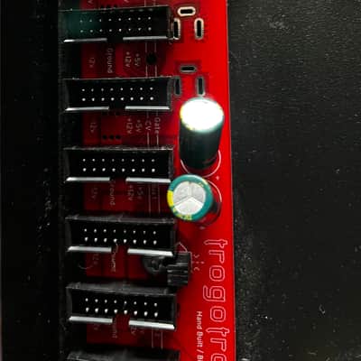 Synthrotek Skiff Boat 2021 + Trogotronic m/15 Power Supply image 13