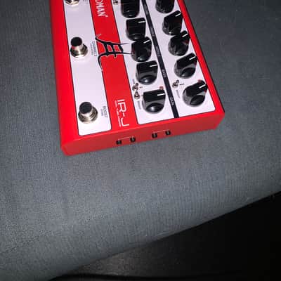 Friedman IR-J Jake E. Lee Signature Dual Tube Preamp 2024 - Present - Red / White image 4