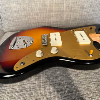 Fender Road Worn Vintera Jazzmaster Loaded Body 2025 - Sunburst image 6