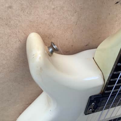 Washburn Raven vintage Guitar made in Japan 80’s image 25