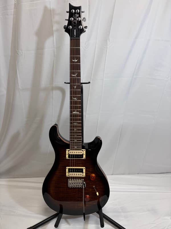 PRS SE Custom 24 2021 - Present - Black Gold Burst image 1