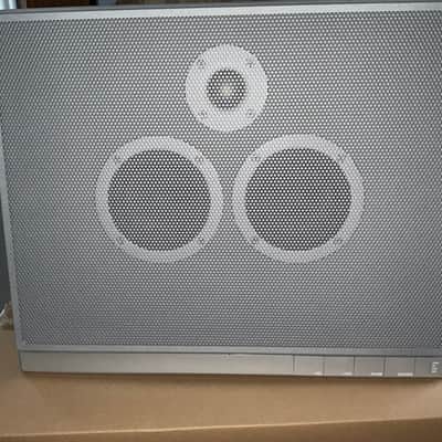 Master Dynamic MA770 Wireless Speaker 2020 - Concrete image 3