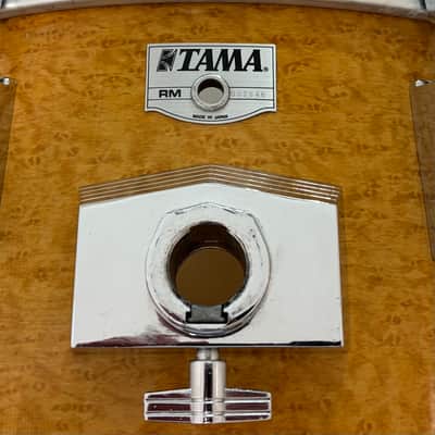 Tama (MIJ) 20”x16” Rockstar RM 1990’s - Amber Gravure (Faux Birdseye Maple) Wrap image 3