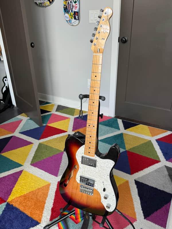 Fender Classic Series '72 Telecaster Thinline 2000 - 2018 - 3-Color Sunburst image 1