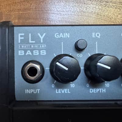 Blackstar Fly 3 Bass 3-Watt 1x3" Battery-Powered Mini Bass Combo - Black image 6
