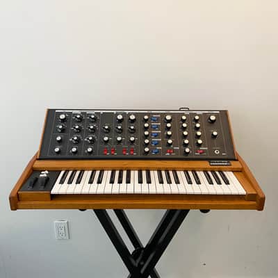 Moog Minimoog Voyager Old School - Voyager OS