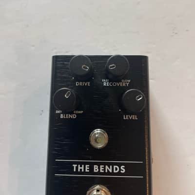 Fender The Bends Compressor Compression Guitar Effect Pedal image 2